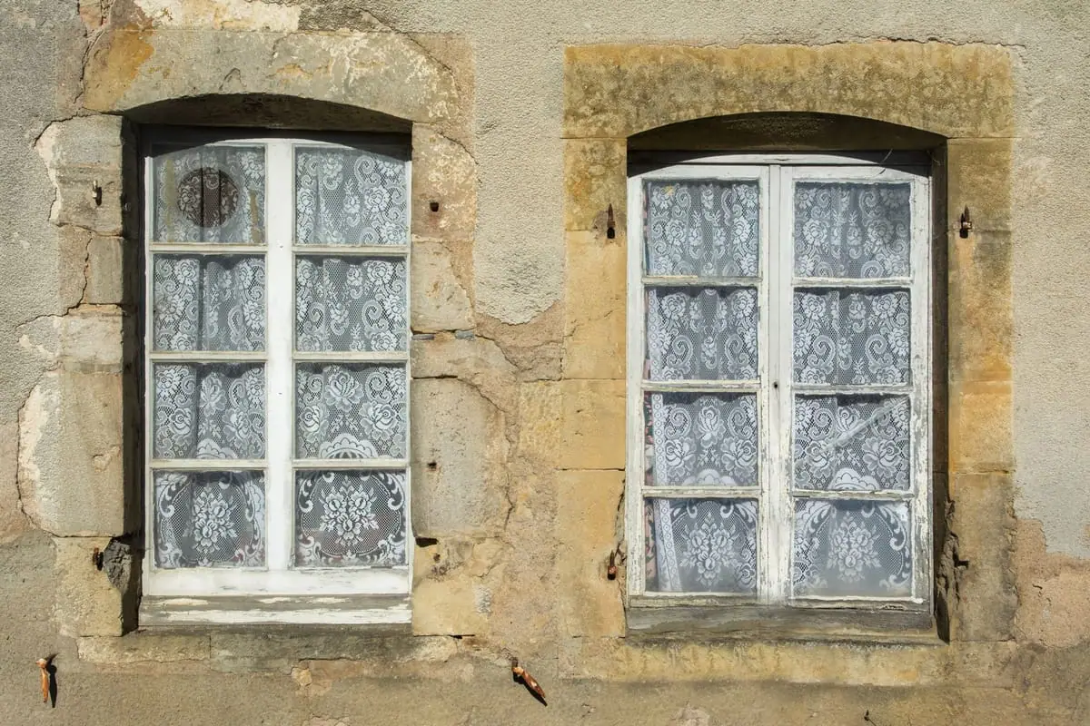 10 Signs It's Time to Replace Your Windows